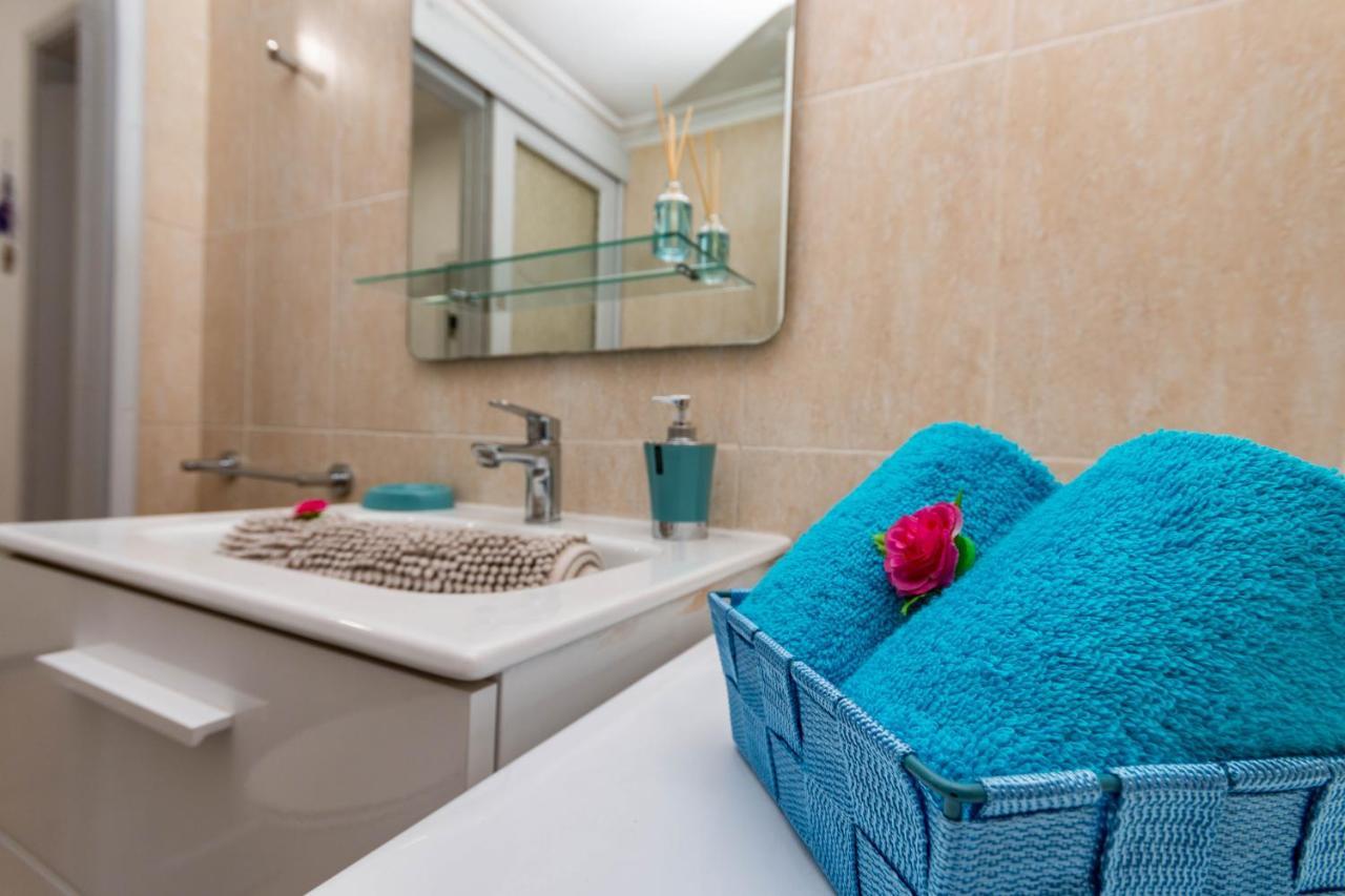 Serenity Yumbo - Europa Appartment 2Min Yumbo - 5Min From Beach - Wifi Free - Air Conditioner - Private Services - Free Welcome Book - Cohote Conserjeria Gran Canaria Playa del Inglés Exteriör bild