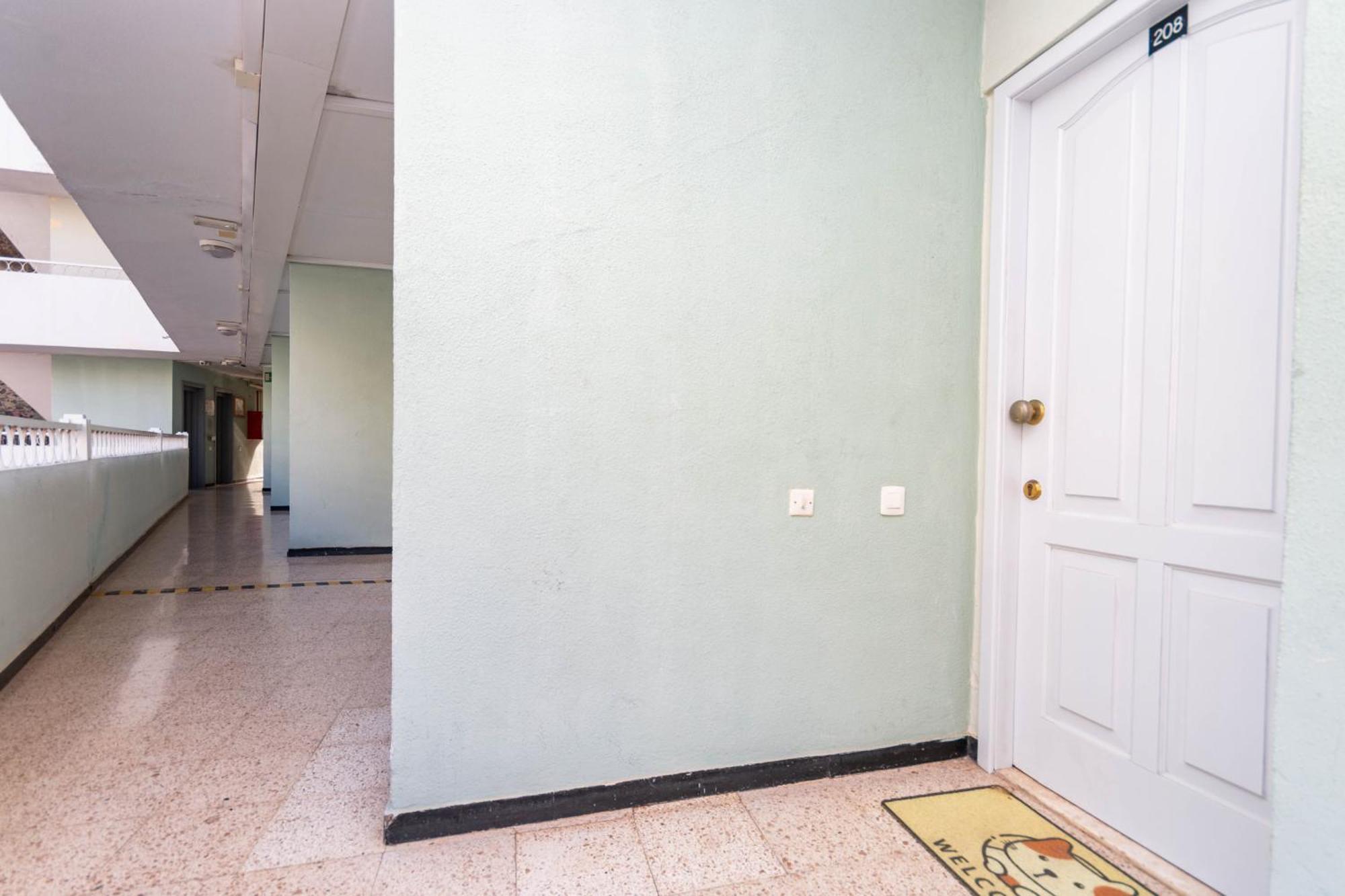 Serenity Yumbo - Europa Appartment 2Min Yumbo - 5Min From Beach - Wifi Free - Air Conditioner - Private Services - Free Welcome Book - Cohote Conserjeria Gran Canaria Playa del Inglés Exteriör bild